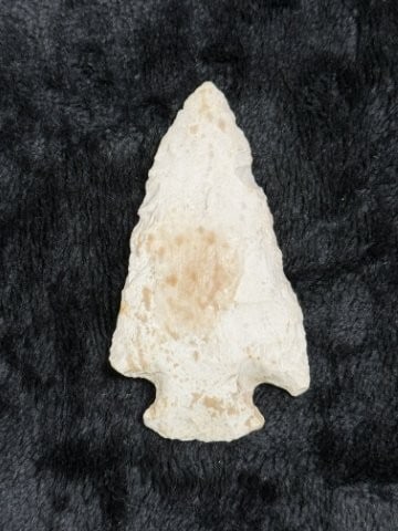 Arrow Point Indian Artifact Arrowhead - 2