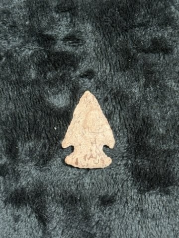 Arrow Point Indian Artifact Arrowhead - 2