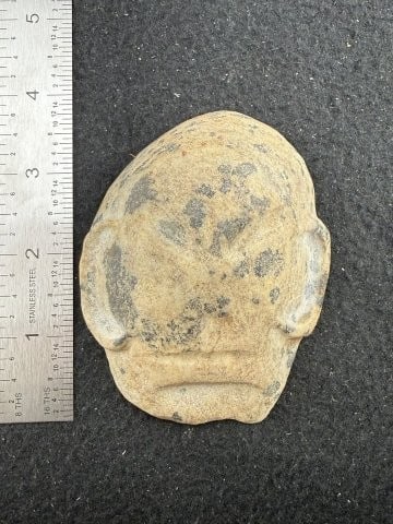 Face Effigy Indian Artifact Arrowhead: KEY WORDS: INDIAN ARTIFACT ARTIFACTS ARROWHEAD ARROWHEADS NATIVE AMERICAN MISSISSIPPIAN QUAPAW CADDO POTTERY COINS MORGAN DOLLAR PEACE DOLLAR SILVER COINS. All coins have been Sigma tested for
