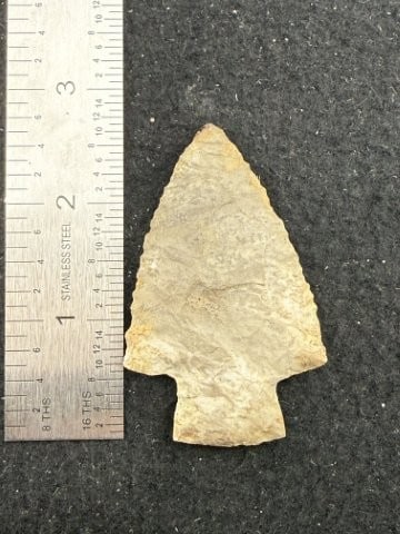 Hardin Indian Artifact Arrowhead: KEY WORDS: INDIAN ARTIFACT ARTIFACTS ARROWHEAD ARROWHEADS NATIVE AMERICAN MISSISSIPPIAN QUAPAW CADDO POTTERY COINS MORGAN DOLLAR PEACE DOLLAR SILVER COINS. All coins have been Sigma tested for