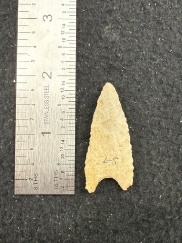 Arrow Point Indian Artifact Arrowhead (1 of 3)