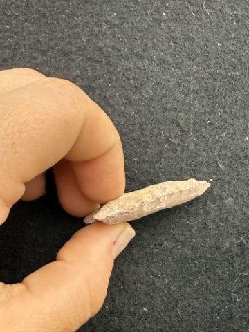 Arrow Point Indian Artifact Arrowhead - 3