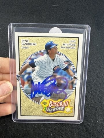 Ryne Sandberg Hand Signed Authentic Autograph