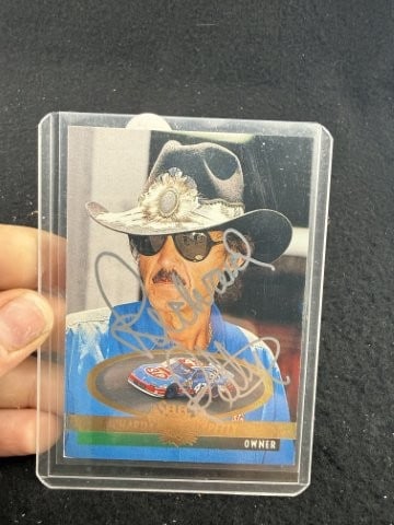 Richard Petty Hand Signed Authentic Autograph: KEY WORDS: INDIAN ARTIFACT ARTIFACTS ARROWHEAD ARROWHEADS NATIVE AMERICAN MISSISSIPPIAN QUAPAW CADDO POTTERY COINS MORGAN DOLLAR PEACE DOLLAR SILVER COINS. All coins have been Sigma tested for