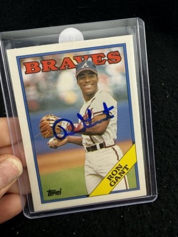 Ron Gant Hand Signed Authentic Autograph: KEY WORDS: INDIAN ARTIFACT ARTIFACTS ARROWHEAD ARROWHEADS NATIVE AMERICAN MISSISSIPPIAN QUAPAW CADDO POTTERY COINS MORGAN DOLLAR PEACE DOLLAR SILVER COINS. All coins have been Sigma tested for