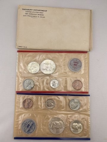 2 1962 Philadelphia & Denver Mint Coin Proof Set: KEY WORDS: INDIAN ARTIFACT ARTIFACTS ARROWHEAD ARROWHEADS NATIVE AMERICAN MISSISSIPPIAN QUAPAW CADDO POTTERY COINS MORGAN DOLLAR PEACE DOLLAR SILVER COINS. All coins have been Sigma tested for authent