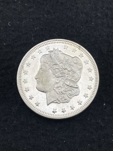 1 Ounce .999 Fine Silver Round Coin: KEY WORDS: INDIAN ARTIFACT ARTIFACTS ARROWHEAD ARROWHEADS NATIVE AMERICAN MISSISSIPPIAN QUAPAW CADDO POTTERY COINS MORGAN DOLLAR PEACE DOLLAR SILVER COINS. All coins have been Sigma tested for authent
