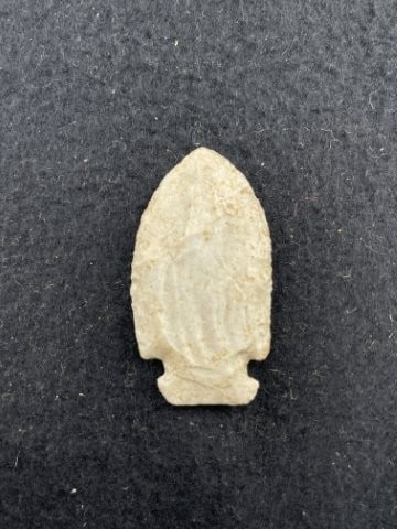 Side Notch Indian Artifact Arrowhead - 2