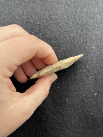 Side Notch Indian Artifact Arrowhead - 3