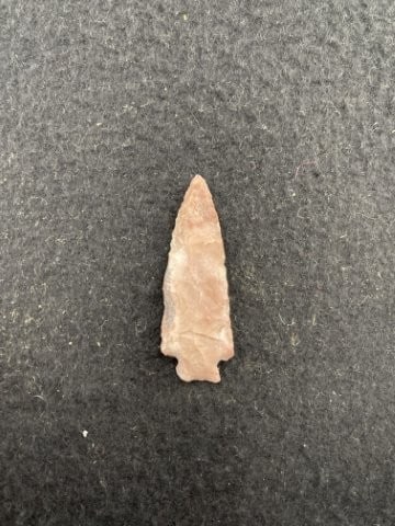 Arrow Point Indian Artifact Arrowhead - 2