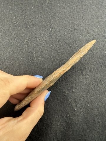 Dovetail Indian Artifact Arrowhead - 3