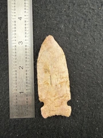 Graham Cave Indian Artifact Arrowhead: KEY WORDS: INDIAN ARTIFACT ARTIFACTS ARROWHEAD ARROWHEADS NATIVE AMERICAN MISSISSIPPIAN QUAPAW CADDO POTTERY COINS MORGAN DOLLAR PEACE DOLLAR SILVER COINS. All coins have been Sigma tested for