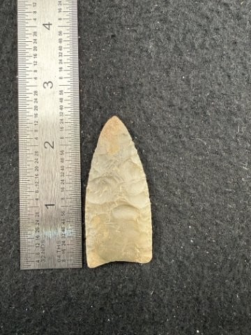 Clovis Indian Artifact Arrowhead: KEY WORDS: INDIAN ARTIFACT ARTIFACTS ARROWHEAD ARROWHEADS NATIVE AMERICAN MISSISSIPPIAN QUAPAW CADDO POTTERY COINS MORGAN DOLLAR PEACE DOLLAR SILVER COINS. All coins have been Sigma tested for authent