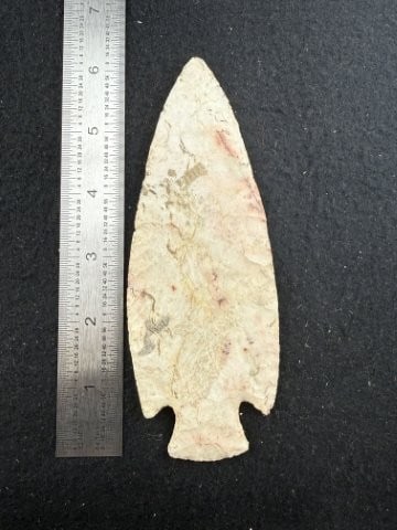 Lost Lake Indian Artifact Arrowhead: KEY WORDS: INDIAN ARTIFACT ARTIFACTS ARROWHEAD ARROWHEADS NATIVE AMERICAN MISSISSIPPIAN QUAPAW CADDO POTTERY COINS MORGAN DOLLAR PEACE DOLLAR SILVER COINS. All coins have been Sigma tested for authent