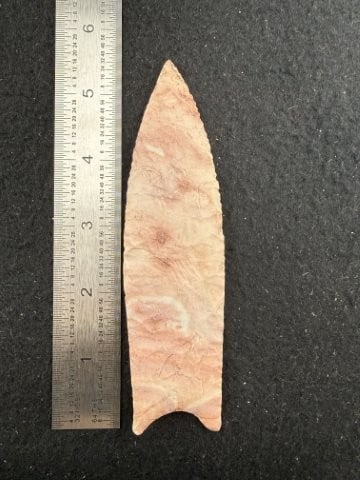 Clovis Indian Artifact Arrowhead: KEY WORDS: INDIAN ARTIFACT ARTIFACTS ARROWHEAD ARROWHEADS NATIVE AMERICAN MISSISSIPPIAN QUAPAW CADDO POTTERY COINS MORGAN DOLLAR PEACE DOLLAR SILVER COINS. All coins have been Sigma tested for authent