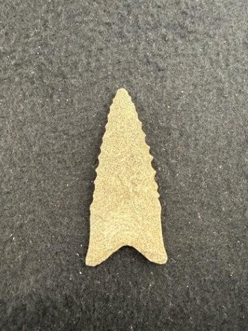 Dalton Indian Artifact Arrowhead - 2
