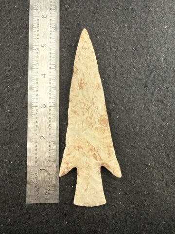 Hardin Indian Artifact Arrowhead: KEY WORDS: INDIAN ARTIFACT ARTIFACTS ARROWHEAD ARROWHEADS NATIVE AMERICAN MISSISSIPPIAN QUAPAW CADDO POTTERY COINS MORGAN DOLLAR PEACE DOLLAR SILVER COINS. All coins have been Sigma tested for authent
