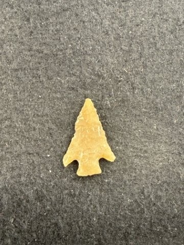 Arrow Point Indian Artifact Arrowhead - 2