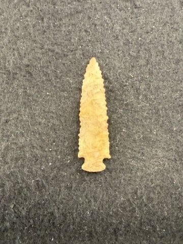 Arrow Point Indian Artifact Arrowhead - 2