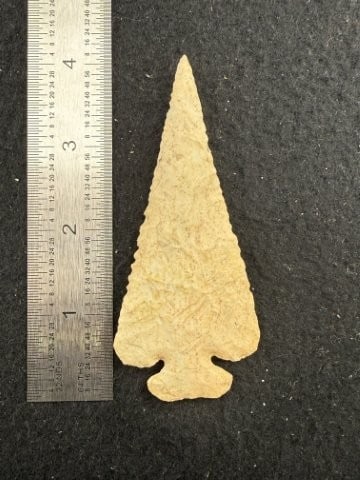 Thebes Indian Artifact Arrowhead: KEY WORDS: INDIAN ARTIFACT ARTIFACTS ARROWHEAD ARROWHEADS NATIVE AMERICAN MISSISSIPPIAN QUAPAW CADDO POTTERY COINS MORGAN DOLLAR PEACE DOLLAR SILVER COINS. All coins have been Sigma tested for authent