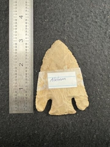 Calf Creek Indian Artifact Arrowhead: KEY WORDS: INDIAN ARTIFACT ARTIFACTS ARROWHEAD ARROWHEADS NATIVE AMERICAN MISSISSIPPIAN QUAPAW CADDO POTTERY COINS MORGAN DOLLAR PEACE DOLLAR SILVER COINS. All coins have been Sigma tested for