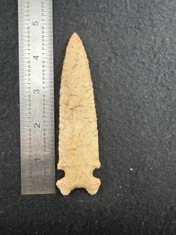 Graham Cave Indian Artifact Arrowhead (1 of 3)