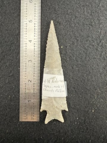 Pedernales Indian Artifact Arrowhead: KEY WORDS: INDIAN ARTIFACT ARTIFACTS ARROWHEAD ARROWHEADS NATIVE AMERICAN MISSISSIPPIAN QUAPAW CADDO POTTERY COINS MORGAN DOLLAR PEACE DOLLAR SILVER COINS. All coins have been Sigma tested for