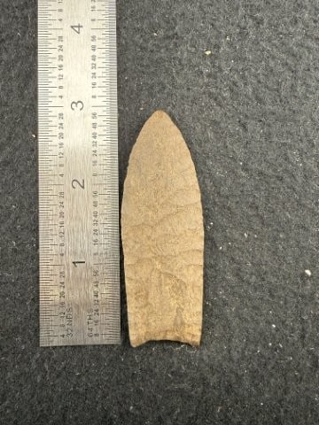Clovis Indian Artifact Arrowhead: KEY WORDS: INDIAN ARTIFACT ARTIFACTS ARROWHEAD ARROWHEADS NATIVE AMERICAN MISSISSIPPIAN QUAPAW CADDO POTTERY COINS MORGAN DOLLAR PEACE DOLLAR SILVER COINS. All coins have been Sigma tested for authent