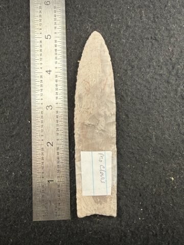 Clovis Indian Artifact Arrowhead: KEY WORDS: INDIAN ARTIFACT ARTIFACTS ARROWHEAD ARROWHEADS NATIVE AMERICAN MISSISSIPPIAN QUAPAW CADDO POTTERY COINS MORGAN DOLLAR PEACE DOLLAR SILVER COINS. All coins have been Sigma tested for authent