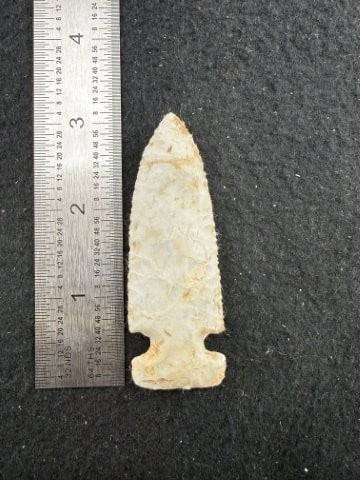 Hickory Ridge Indian Artifact Arrowhead: KEY WORDS: INDIAN ARTIFACT ARTIFACTS ARROWHEAD ARROWHEADS NATIVE AMERICAN MISSISSIPPIAN QUAPAW CADDO POTTERY COINS MORGAN DOLLAR PEACE DOLLAR SILVER COINS. All coins have been Sigma tested for authent