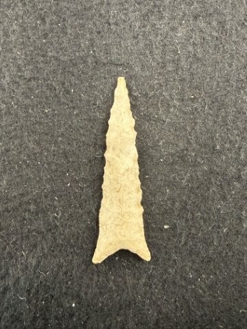 Dalton Indian Artifact Arrowhead - 2