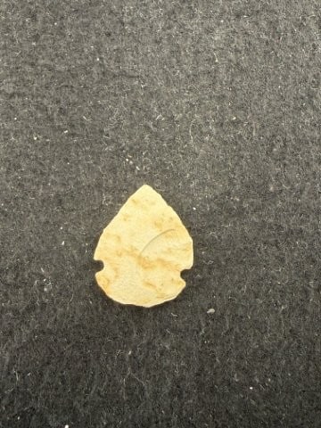 Dovetail Indian Artifact Arrowhead - 2