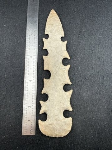Tussinger Eccentric Indian Artifact Arrowhead: KEY WORDS: INDIAN ARTIFACT ARTIFACTS ARROWHEAD ARROWHEADS NATIVE AMERICAN MISSISSIPPIAN QUAPAW CADDO POTTERY COINS MORGAN DOLLAR PEACE DOLLAR SILVER COINS. All coins have been Sigma tested for