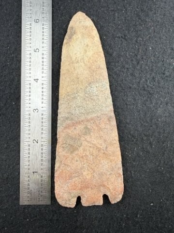 Basetang Indian Artifact Arrowhead (1 of 3)