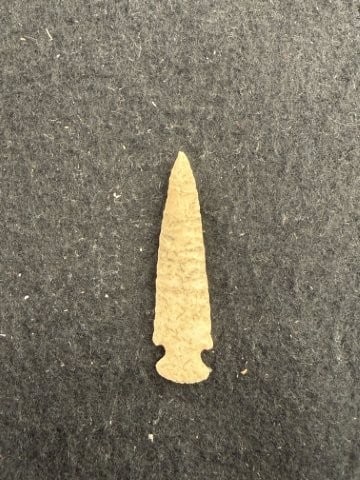 Arrow Point Indian Artifact Arrowhead - 2