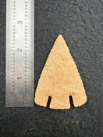 Calf Creek Indian Artifact Arrowhead: KEY WORDS: INDIAN ARTIFACT ARTIFACTS ARROWHEAD ARROWHEADS NATIVE AMERICAN MISSISSIPPIAN QUAPAW CADDO POTTERY COINS MORGAN DOLLAR PEACE DOLLAR SILVER COINS. All coins have been Sigma tested for