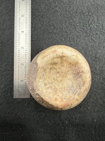 Discoidal Indian Artifact Arrowhead: KEY WORDS: INDIAN ARTIFACT ARTIFACTS ARROWHEAD ARROWHEADS NATIVE AMERICAN MISSISSIPPIAN QUAPAW CADDO POTTERY COINS MORGAN DOLLAR PEACE DOLLAR SILVER COINS. All coins have been Sigma tested for
