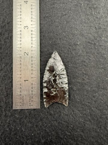 Obsidian Clovis Indian Artifact Arrowhead: KEY WORDS: INDIAN ARTIFACT ARTIFACTS ARROWHEAD ARROWHEADS NATIVE AMERICAN MISSISSIPPIAN QUAPAW CADDO POTTERY COINS MORGAN DOLLAR PEACE DOLLAR SILVER COINS. All coins have been Sigma tested for authent