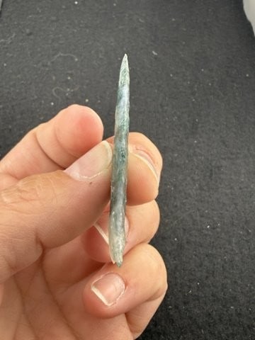 Arrow Point Indian Artifact Arrowhead - 4
