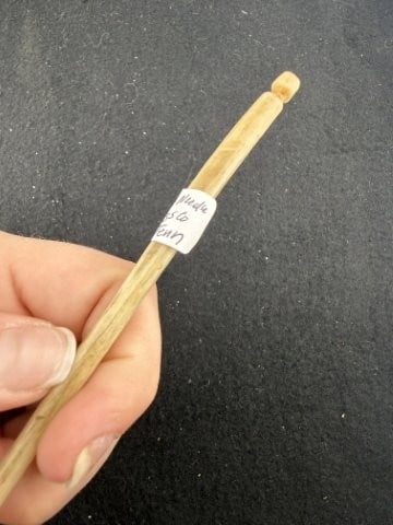 Bone Pin Indian Artifact Arrowhead - 6