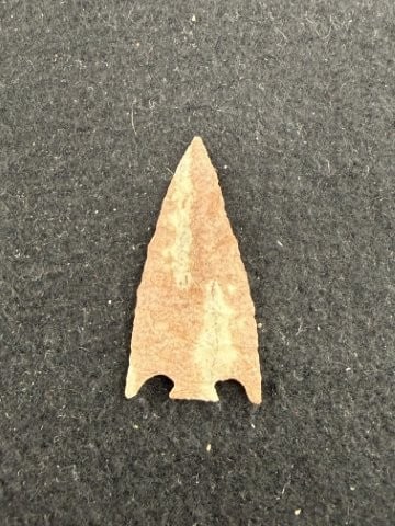 Arrow Point Indian Artifact Arrowhead - 2