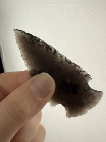 Side Notch Indian Artifact Arrowhead - 4