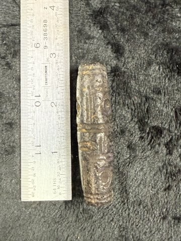 Chinese Jade Hongshan Figurine: KEY WORDS: INDIAN ARTIFACT ARTIFACTS ARROWHEAD ARROWHEADS NATIVE AMERICAN MISSISSIPPIAN QUAPAW CADDO POTTERY COINS MORGAN DOLLAR PEACE DOLLAR SILVER COINS. All coins have been Sigma tested for