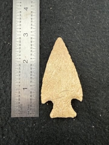 Montell Indian Artifact Arrowhead: KEY WORDS: INDIAN ARTIFACT ARTIFACTS ARROWHEAD ARROWHEADS NATIVE AMERICAN MISSISSIPPIAN QUAPAW CADDO POTTERY COINS MORGAN DOLLAR PEACE DOLLAR SILVER COINS. All coins have been Sigma tested for