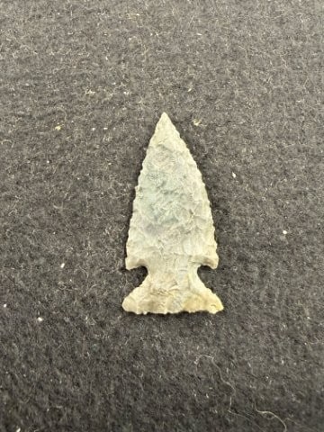 Arrow Point Indian Artifact Arrowhead - 2