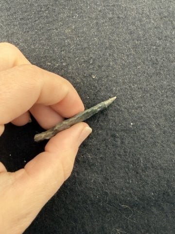 Arrow Point Indian Artifact Arrowhead - 3