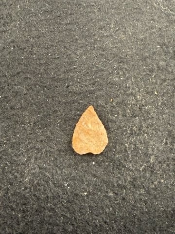 Arrow Point Indian Artifact Arrowhead - 2