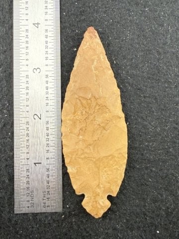 Turkeytail Indian Artifact Arrowhead: KEY WORDS: INDIAN ARTIFACT ARTIFACTS ARROWHEAD ARROWHEADS NATIVE AMERICAN MISSISSIPPIAN QUAPAW CADDO POTTERY COINS MORGAN DOLLAR PEACE DOLLAR SILVER COINS. All coins have been Sigma tested for