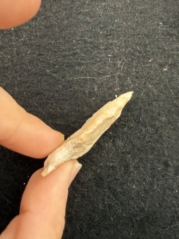 Arrow Point Indian Artifact Arrowhead - 3
