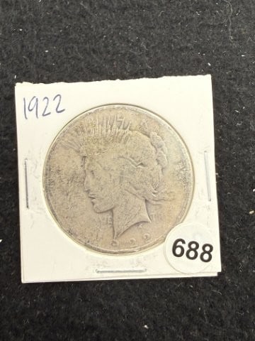 1922 Peace Silver Dollar Coin: KEY WORDS: INDIAN ARTIFACT ARTIFACTS ARROWHEAD ARROWHEADS NATIVE AMERICAN MISSISSIPPIAN QUAPAW CADDO POTTERY COINS MORGAN DOLLAR PEACE DOLLAR SILVER COINS. All coins have been Sigma tested for